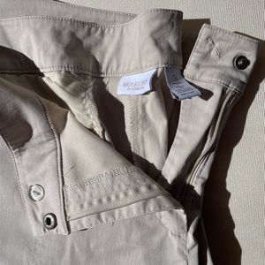 Chico’s Weekend khaki pants. Size 3 Short